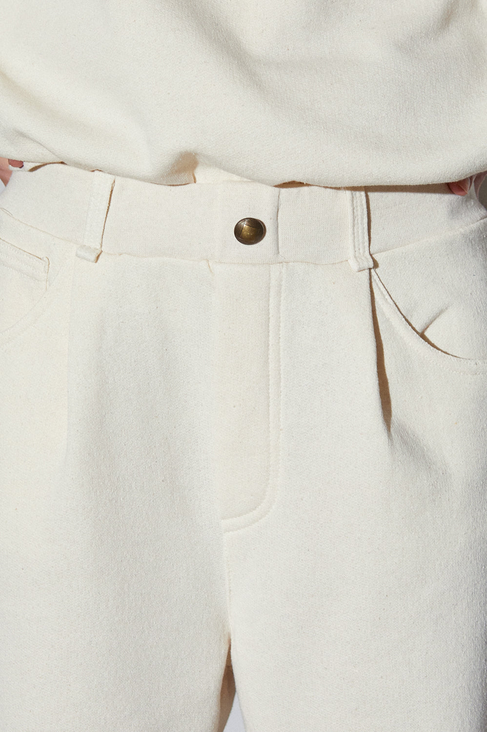 Xenia Jogger Off-White