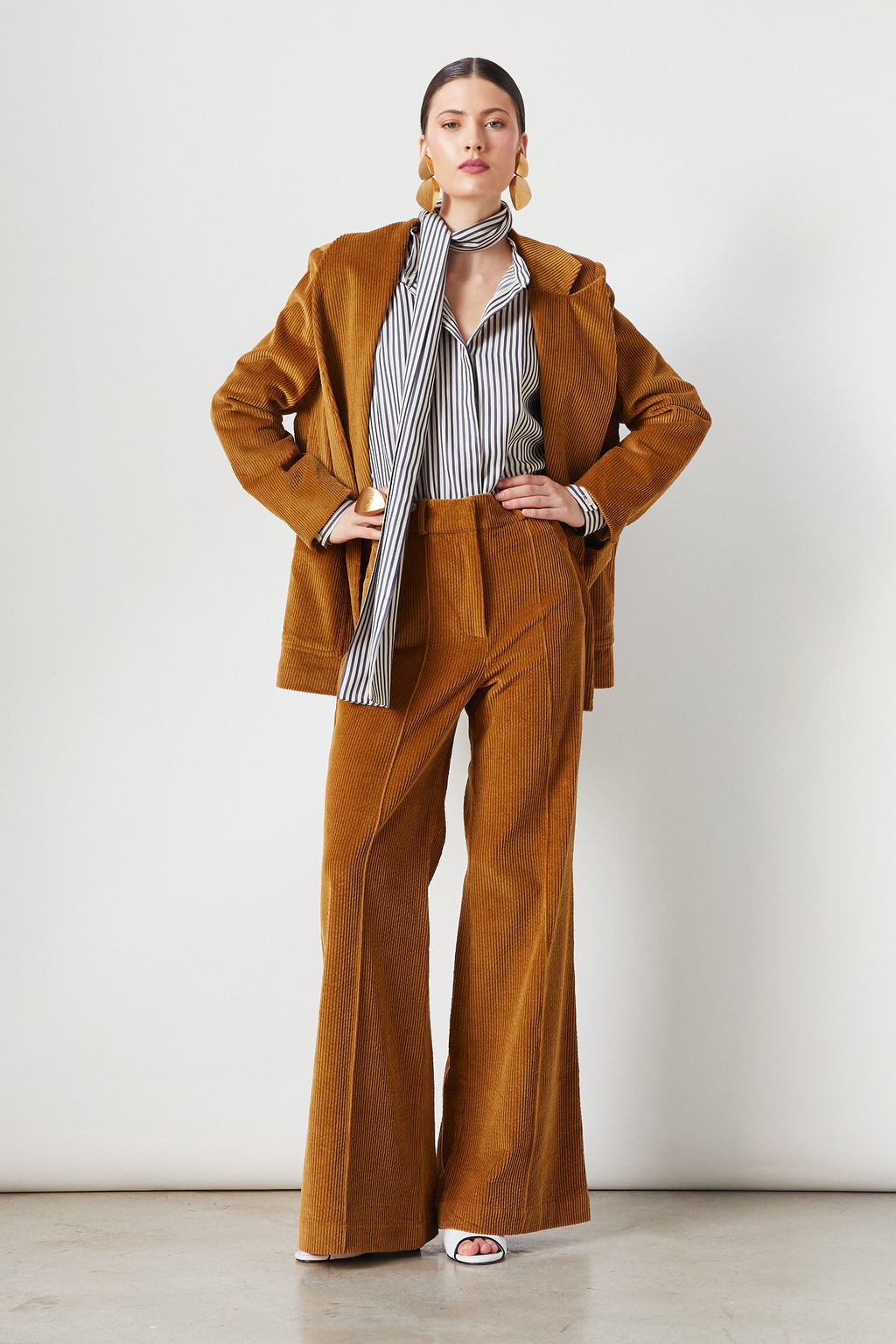 Pantalon Elvis en velours côtelé Brandy