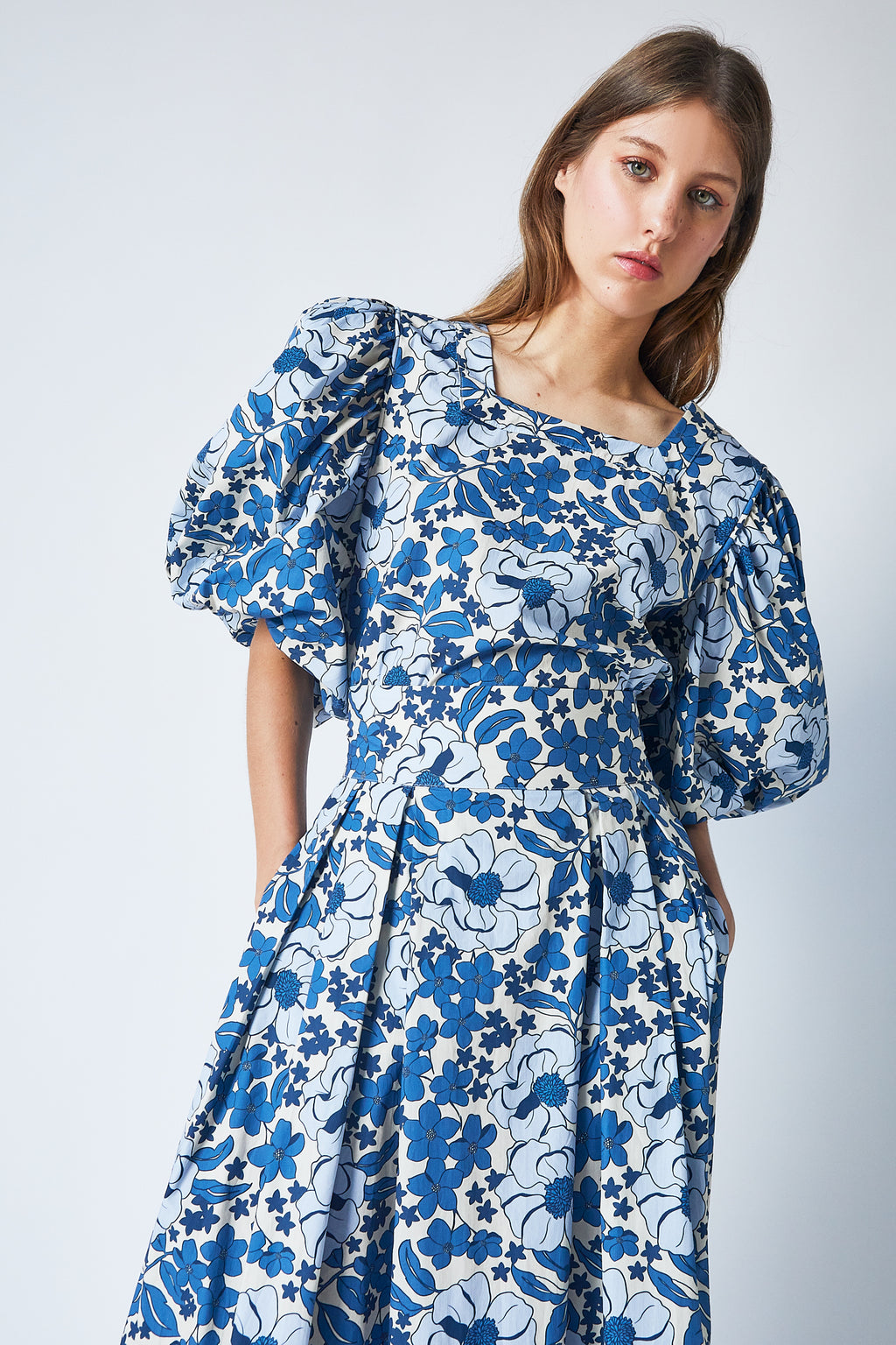 Peggy Top Blue Bloom