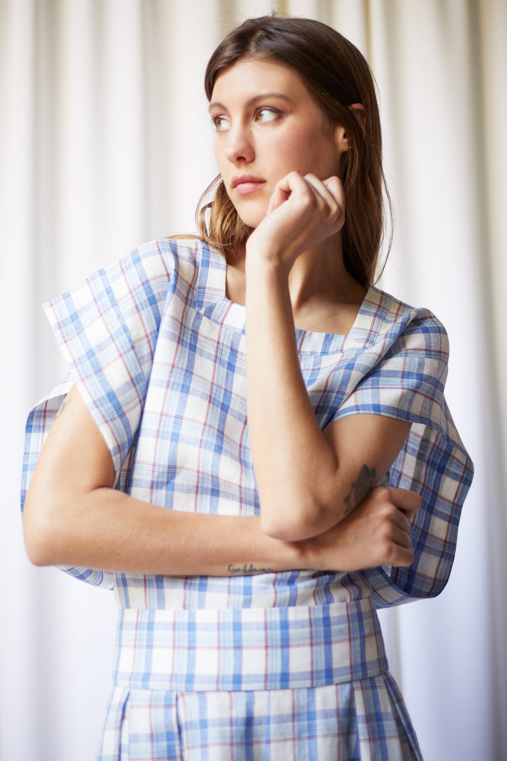 Controles principales de Nomi